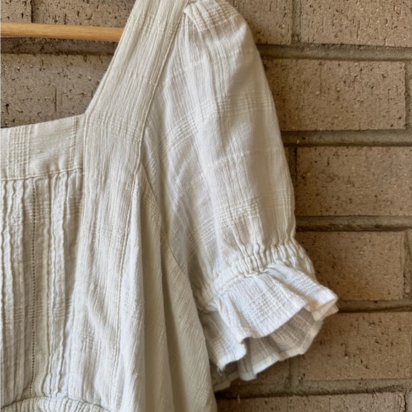 Madewell Puff Sleeve Drawstring Cream Textured Button-Front Top | Medium - Picture 6 of 10